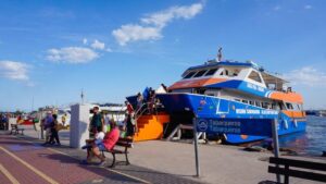 Cómo se vive en una isla de 50 habitantes todo el año: El secreto mejor guardado de Tabarca